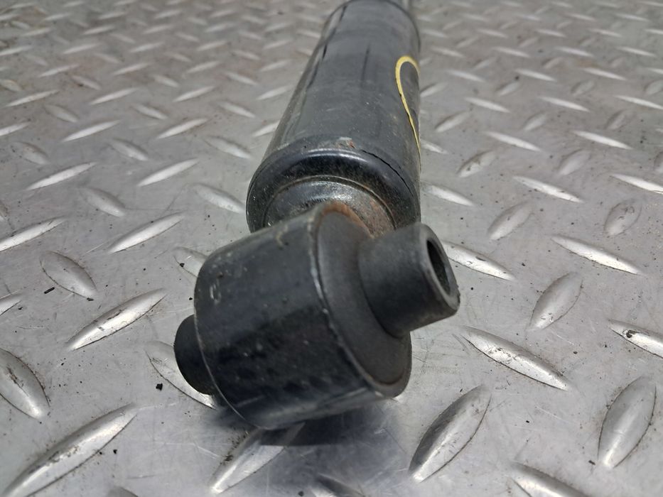 Амортизатор задний NISSAN ROGUE 14- E62105HA0B