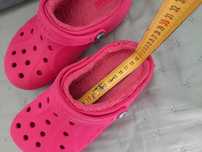 Crocs j1 z misiem ocieplane