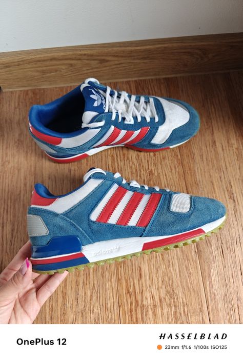 Sneakersy Adidas ZX 700 biegania damskie sportowe skórzane 39.5