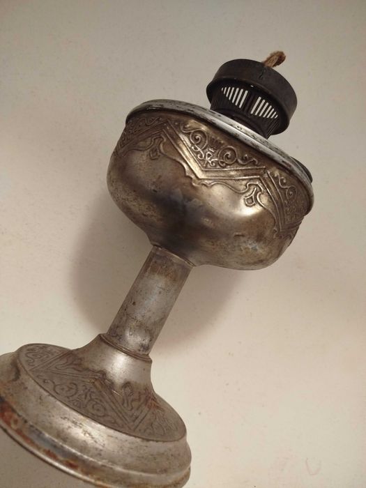 Lampa naftowa LAMPAGYAR Budapest HUNGARY antyk