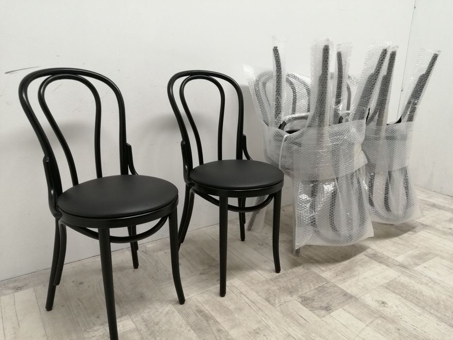 krzesła model Thonet A-18 nowe komplet sześć sztuk czarne gięty buk