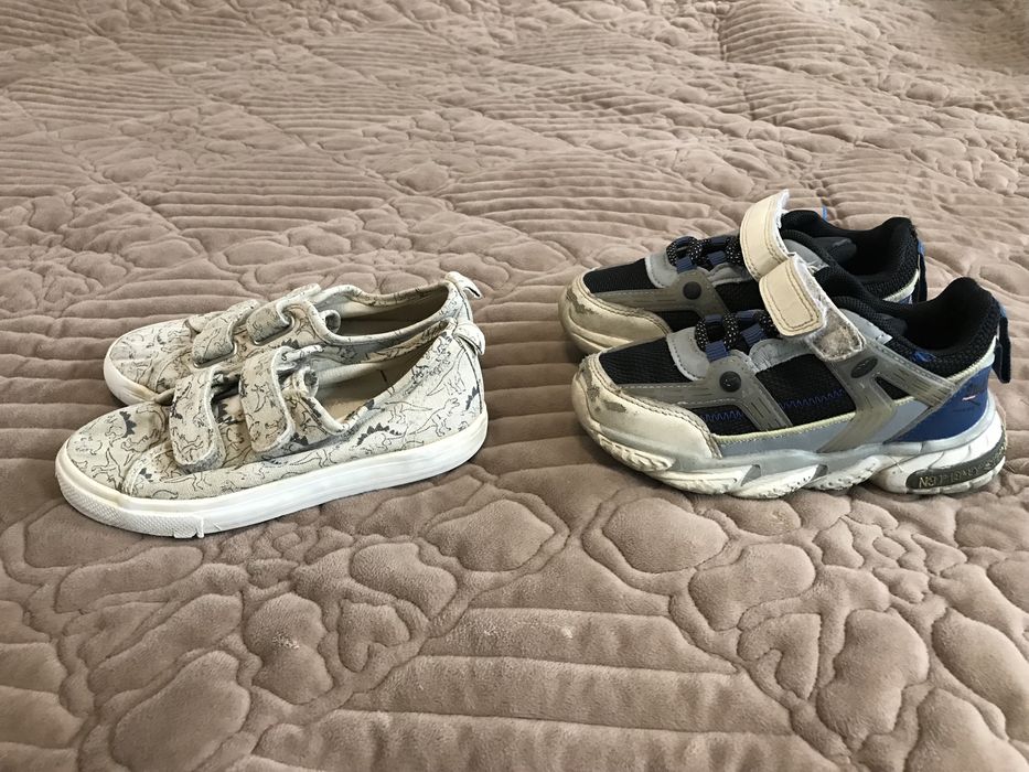 Кросівки для дому, розмір 28