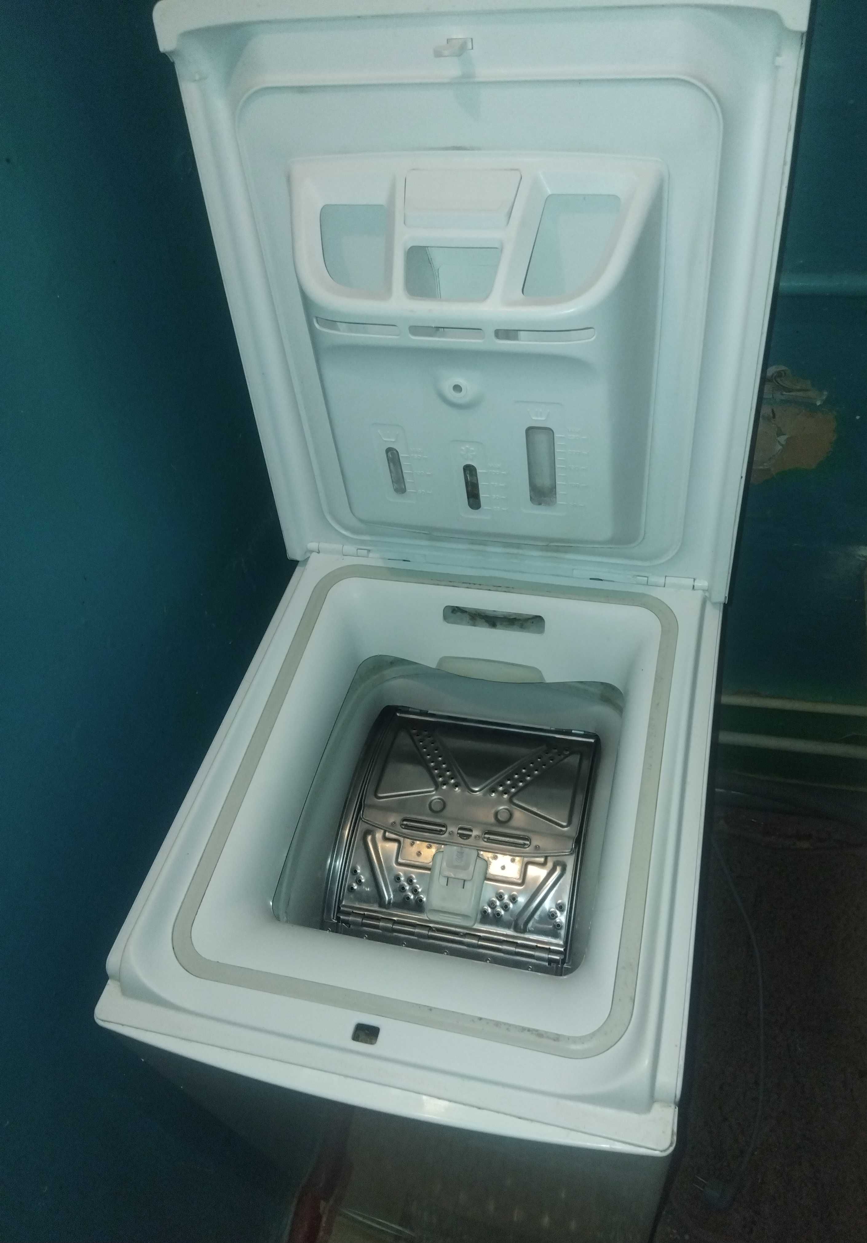 Пральна машинка Whirlpool TDLR 55111