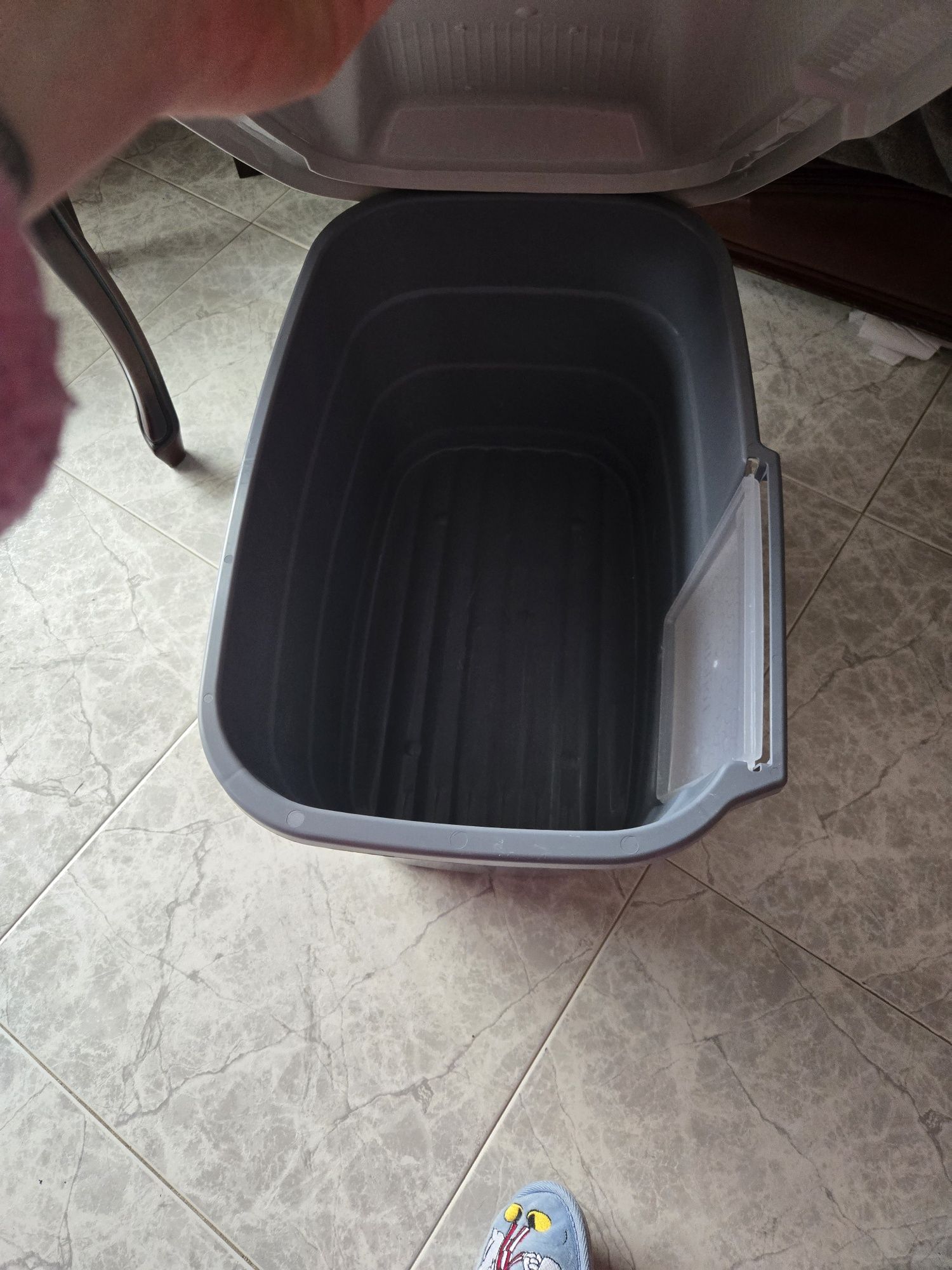 Wc gato/a com pouco uso