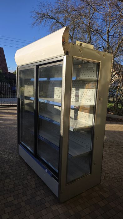 Witryna chłodnicza lodówka