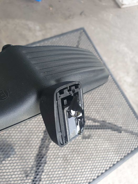 Lusterko wsteczne wewnetrzne uchyt Opel Astra H III 3