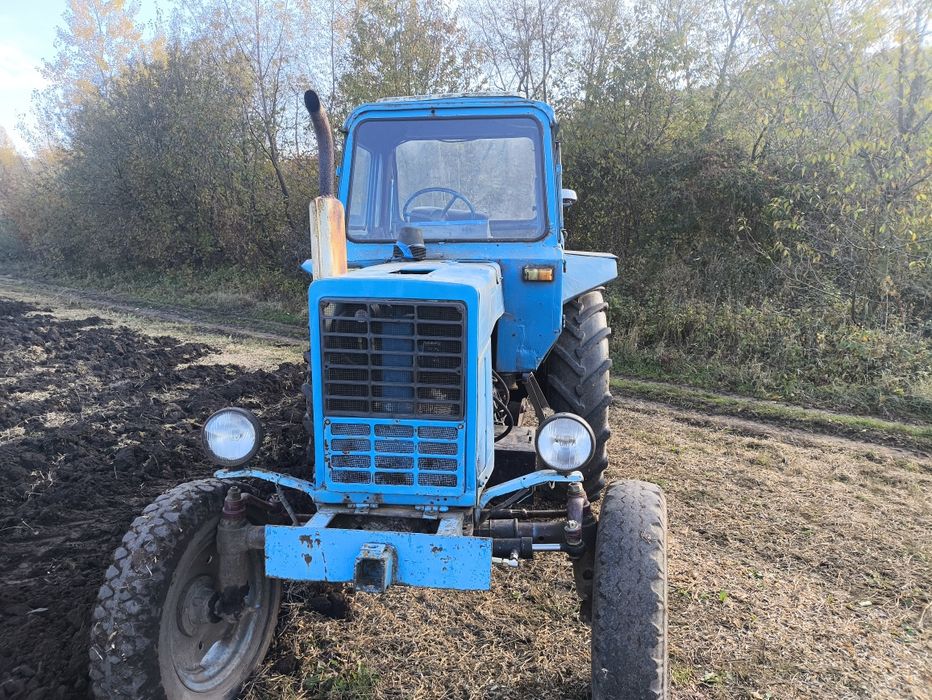 МТЗ 80 у робочому стані