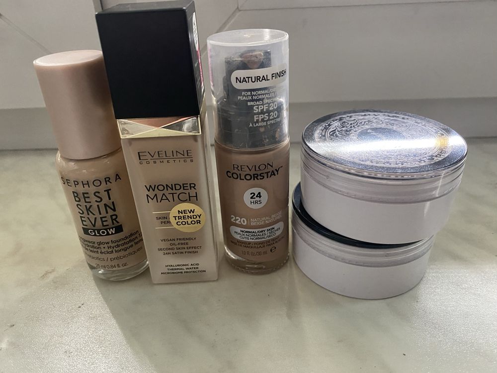 Zestaw Golden Rose Wonder Match + Revlon + pudry