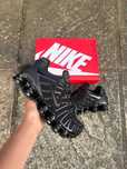 Czarny|Sportowe-Męskie NikeShox UnisexTrampki 42