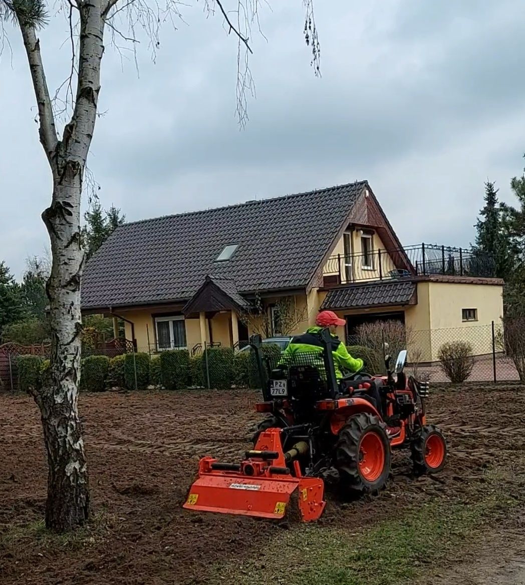 Koszenie trawy ,wertykulacja, mycie kostki, wycinka itp.