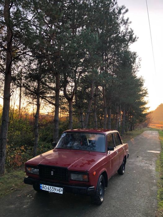 Продам ваз 2107