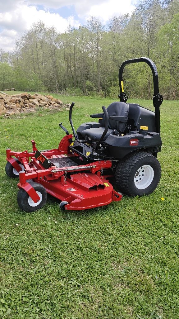 Садовий трактор газонокосарка Toro Z master diesel 27hp