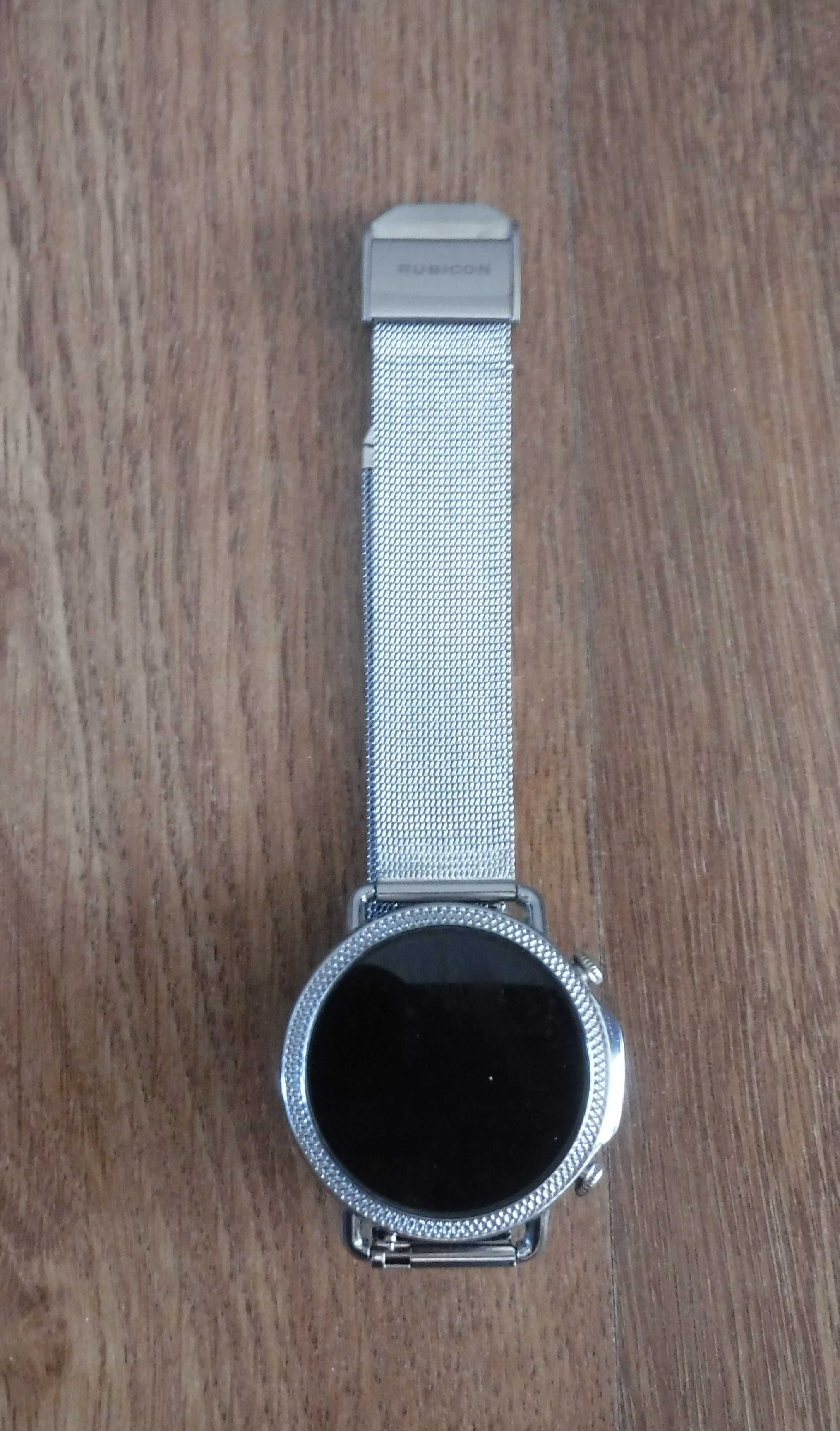 Smartwatch Rubicon RNBE74 srebrny