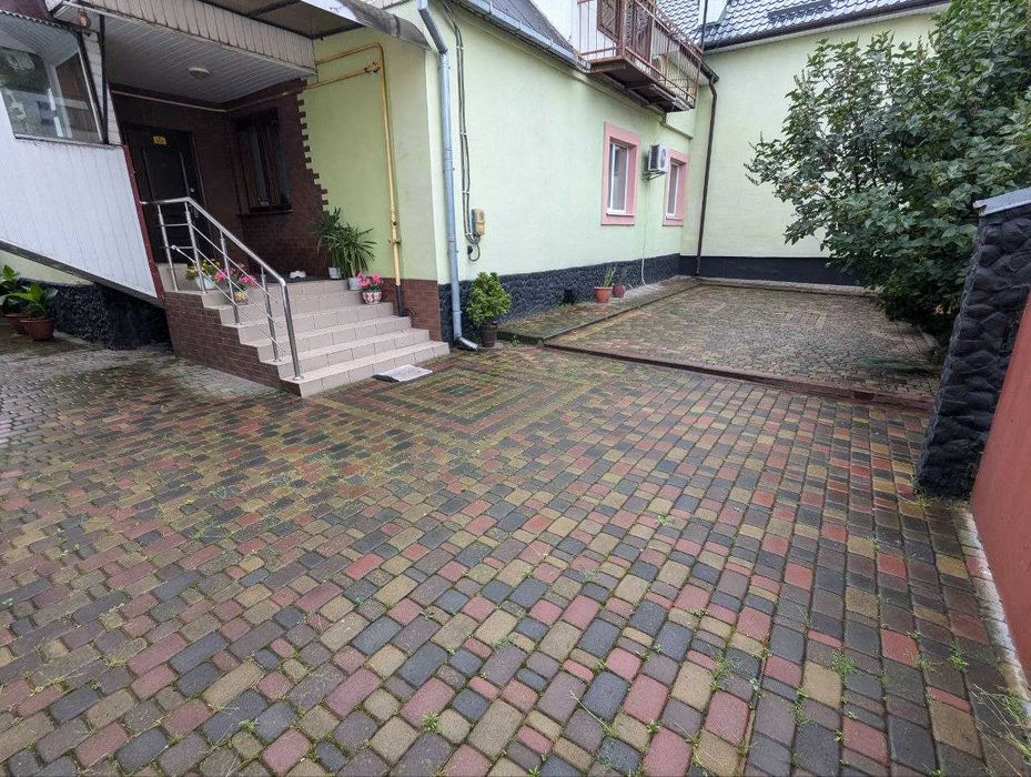 Оренда 2х кім частину будинку Гідропарк (Біля магазину озерянка)