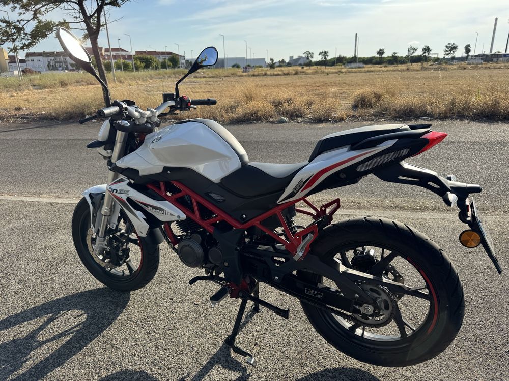 Mota Benelli bn 125