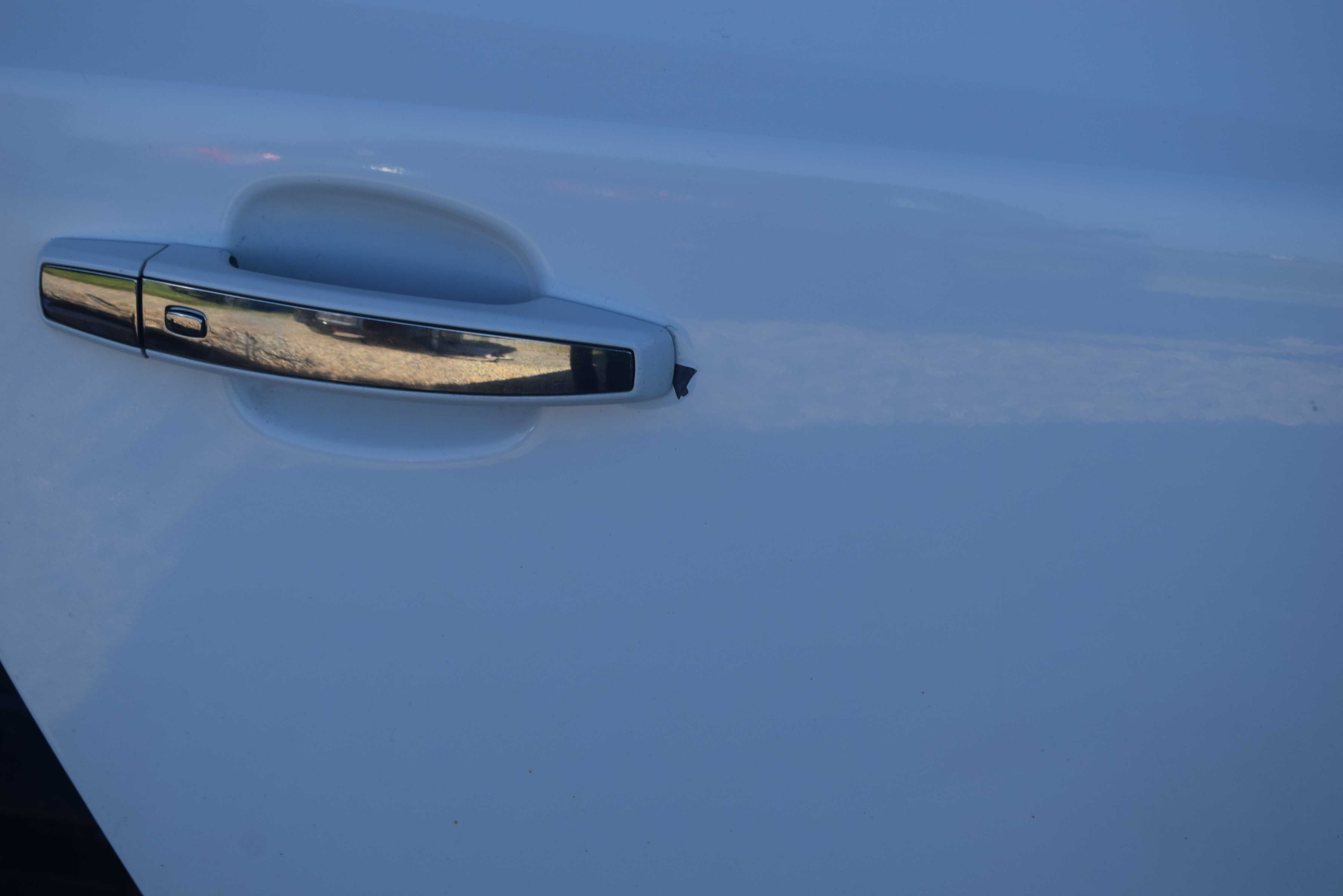 Drzwi prawe tył + przód kompletne CHEVROLET CRUZE sedan kolor GAZ 11r