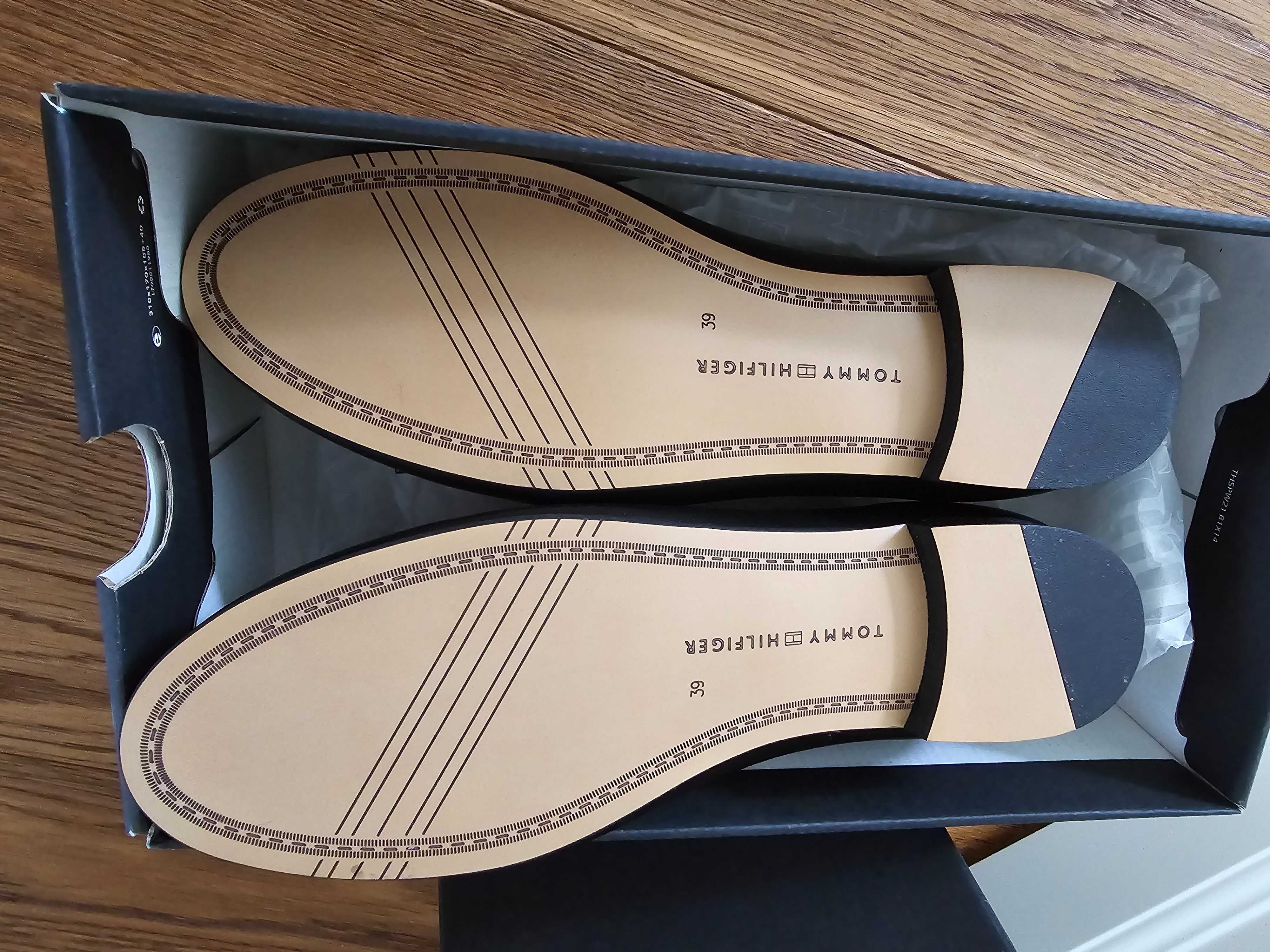 Tommy Hilfiger Mokasyny  Hardware Leather Loafer  39  oryginalne