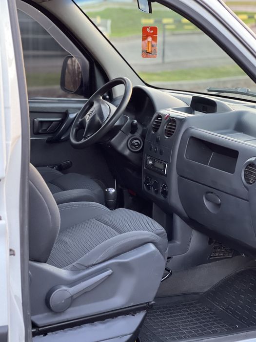Citroen Berlingo Пасажир 1.9 дизель