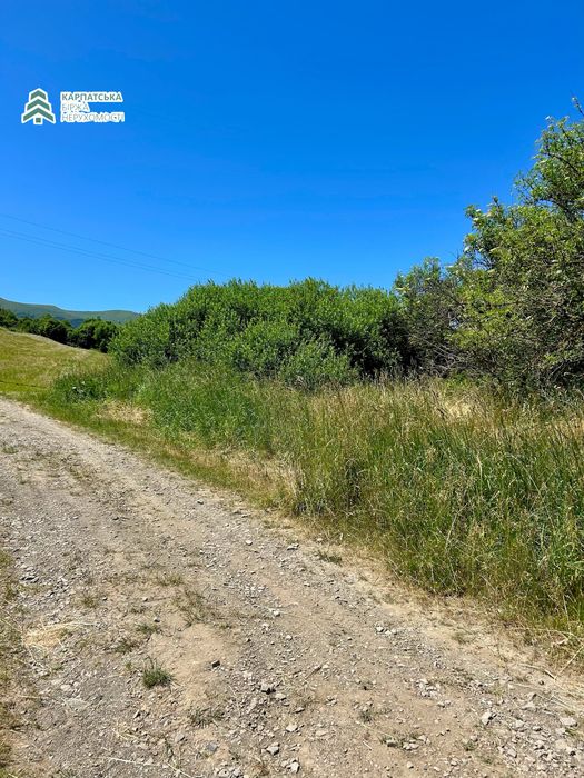 Земельна ділянка в гірському селі