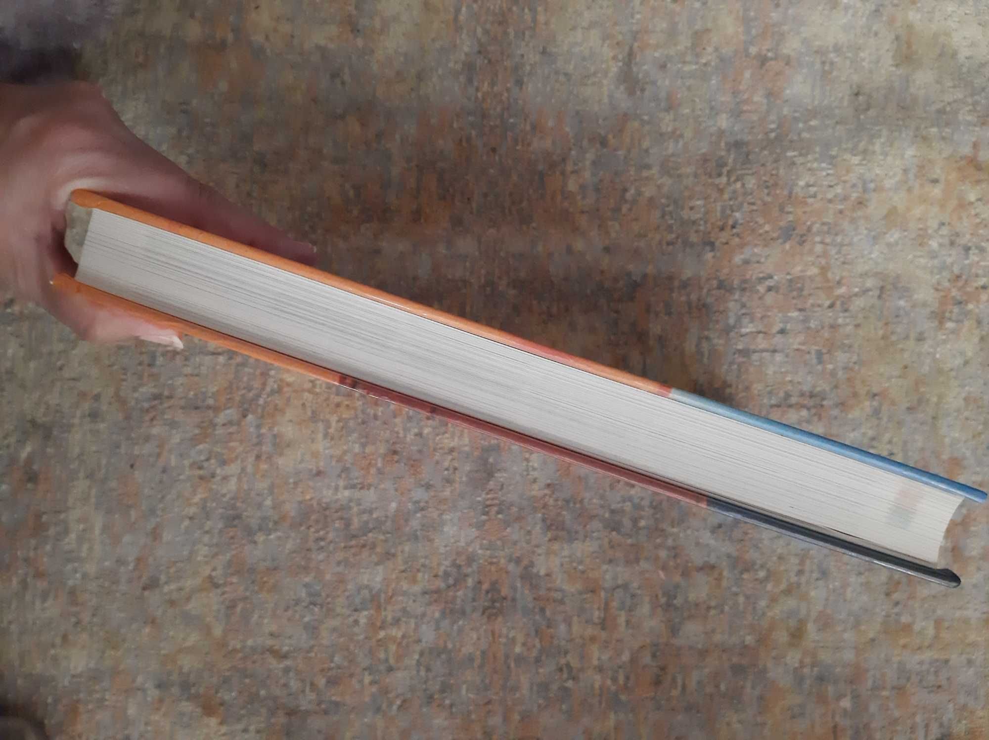 Livro de capa dura "Esta Terra Magnífica"
