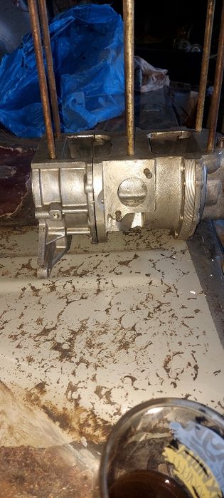 Картер лодочного двигателя вихрь 25