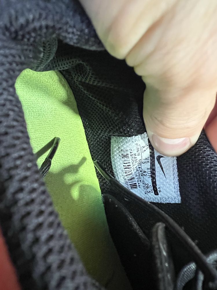 Оригінальні футзалки nike tiempo x
