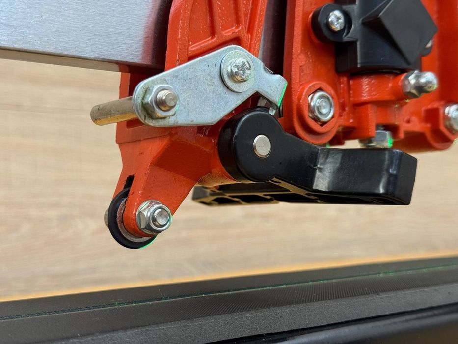 Плиткорез монорельсовый 1200мм / зеленый луч / стальной /Mufasha T1200