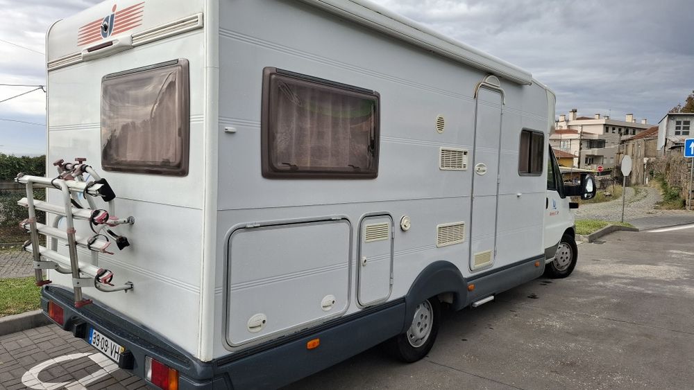 Autocaravana perfilada nacional