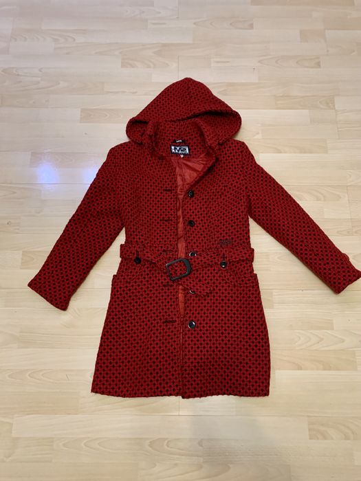 Пальто жіноче демісезонне розмір М-L