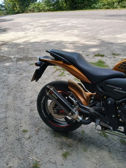 Honda hornet cbf
