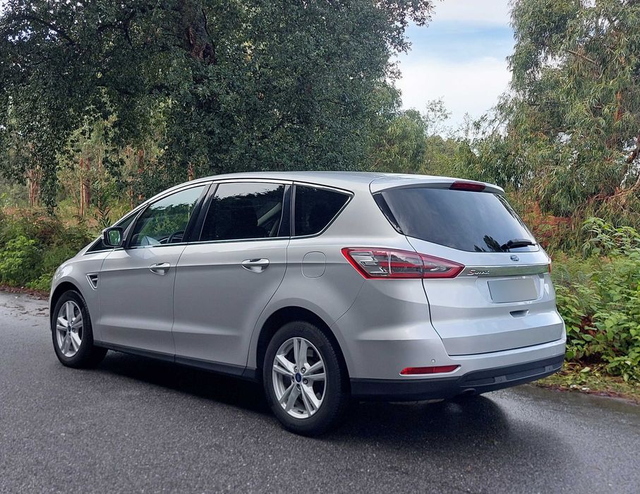 Ford s-max 2.0 tdci titanium 150cv - carro 7 lugares