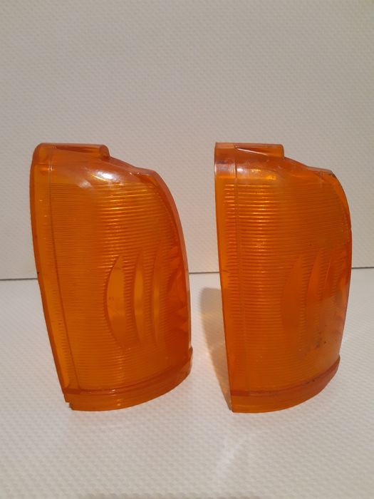 Стекло заднего фонаря поворотов  "Москвич 407-403"