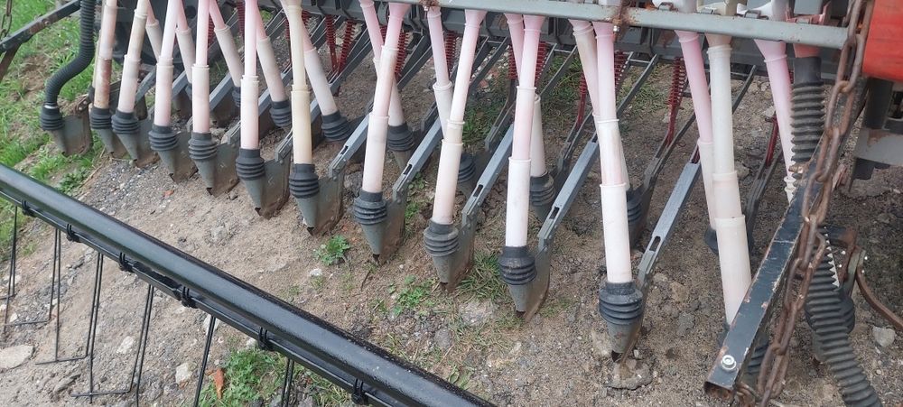 Zestaw uprawowo siewny amazone