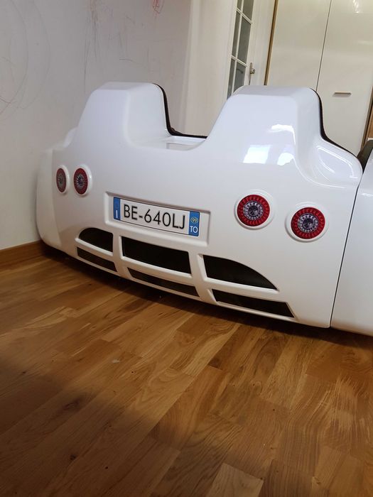 Używane łóżko w kształcie samochodu GT999 PLUS