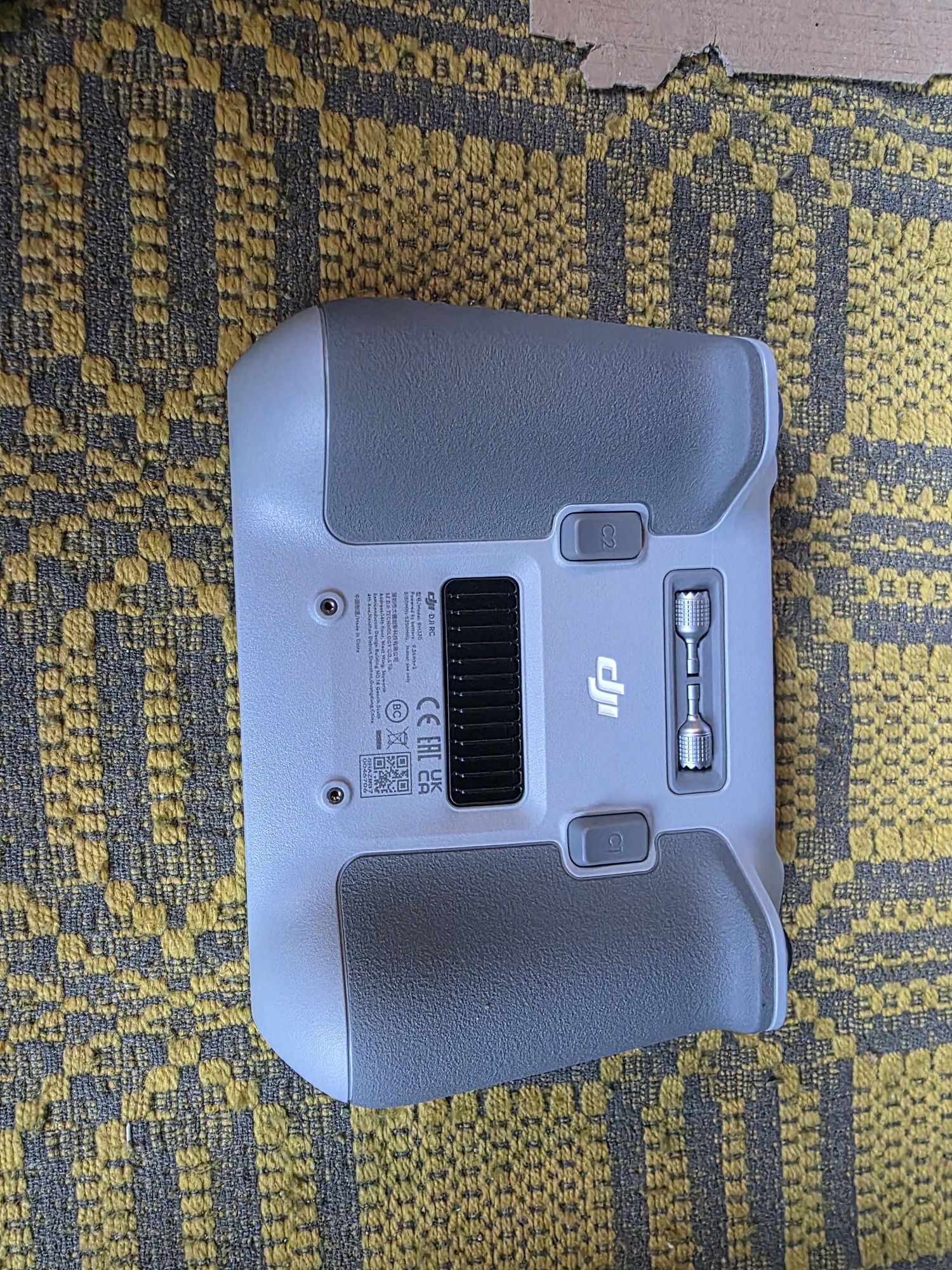 Dron DJI Mini 3 Fly More Combo-Bogata wersja
