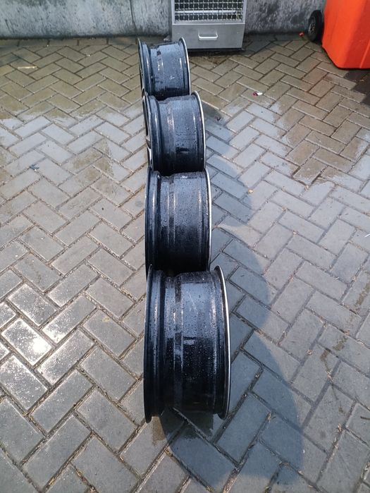 Продам гарні диски р 17 розболтовка 5*112