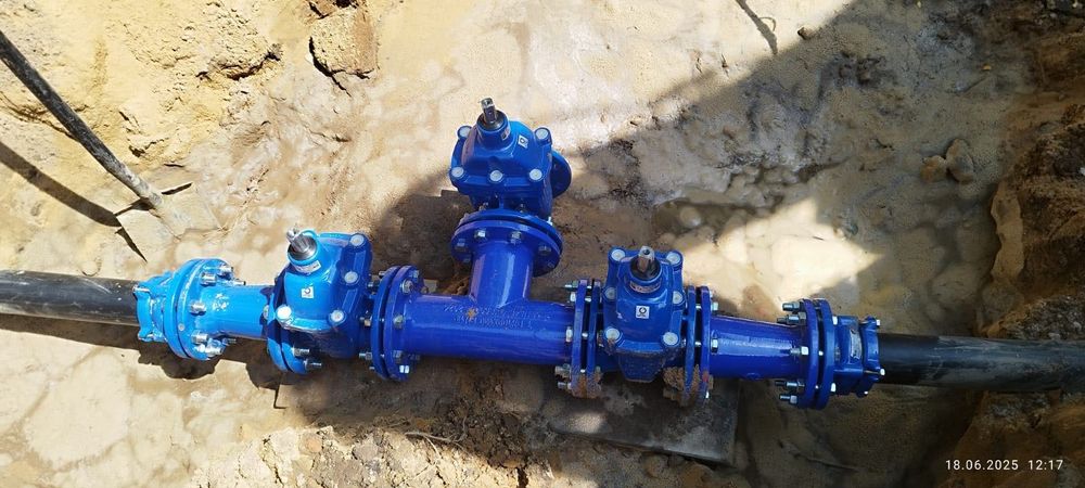 wodociąg - przyłącza wody i kanalizacji