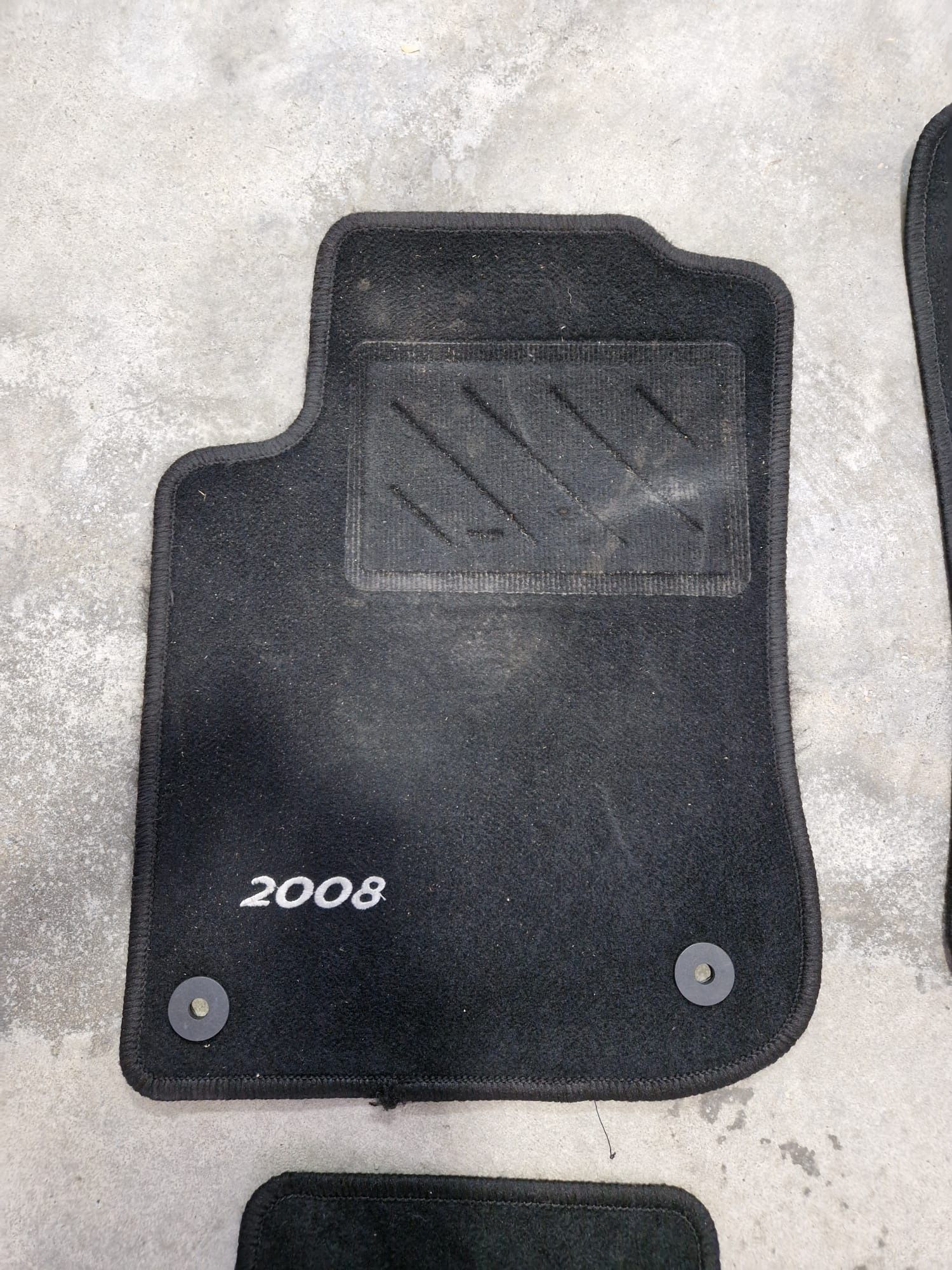 Tapetes Originais Peugeot 2008