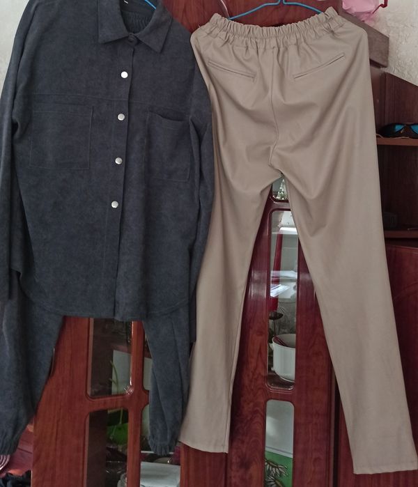 Женские футболки. Блузки женские