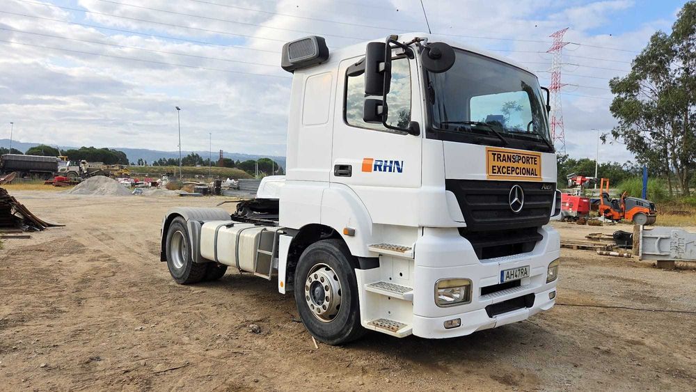 Camião Mercedes Axor 1840