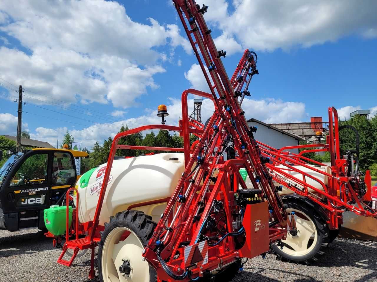 Nowy opryskiwacz Bury 2000l, belka 15 m w systemie X, dostępny od ręki