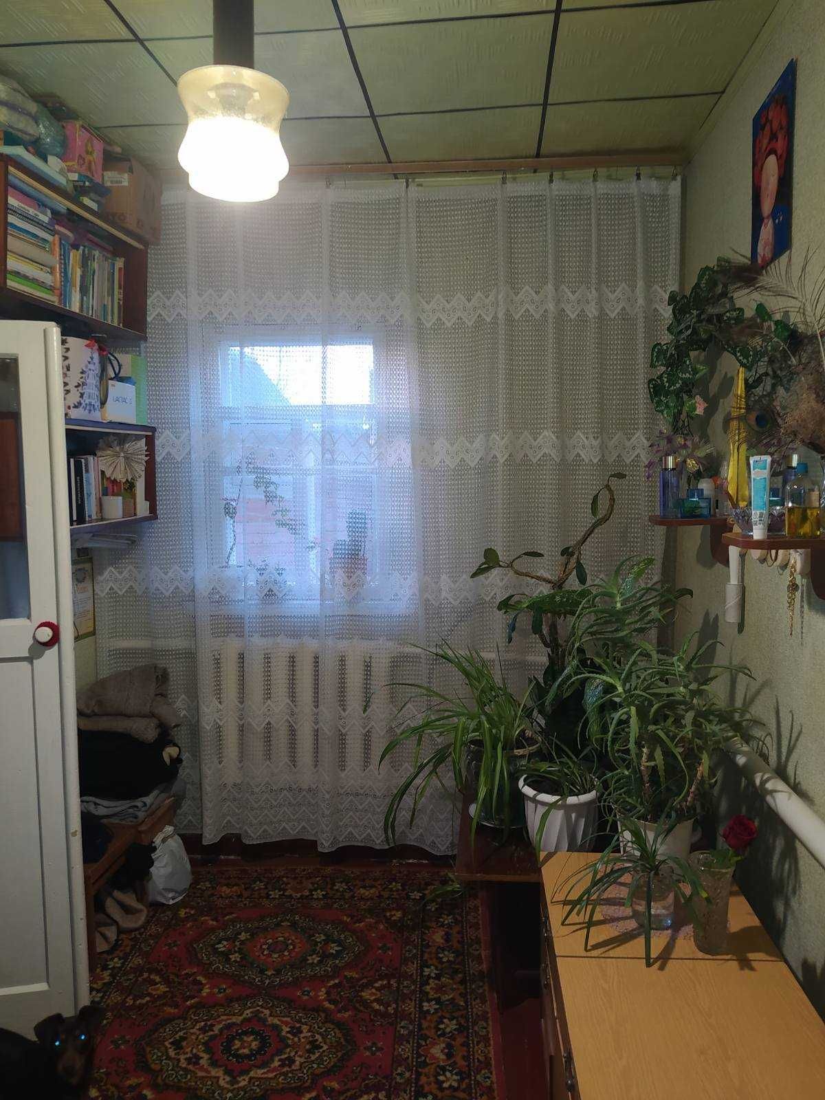 У продажу будинок на чотири кімнати