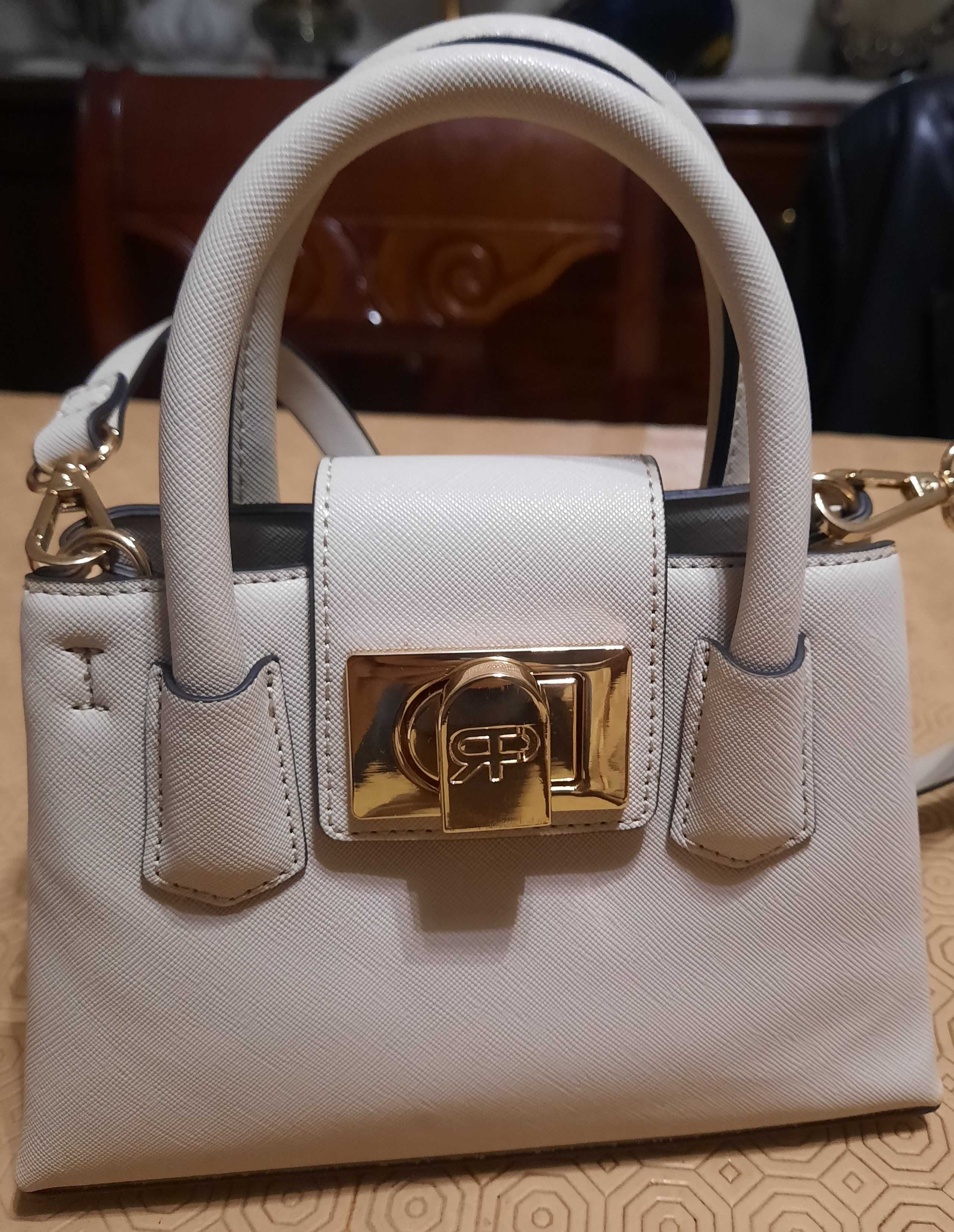 Dois sacos de mão elegantes