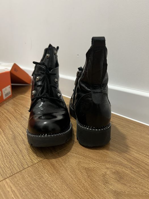 Сапожки шкіряні осінь 34 р