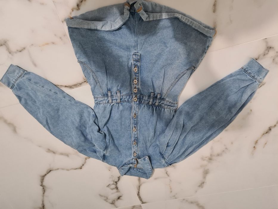 Kombinezon jeansowy rozmiar M