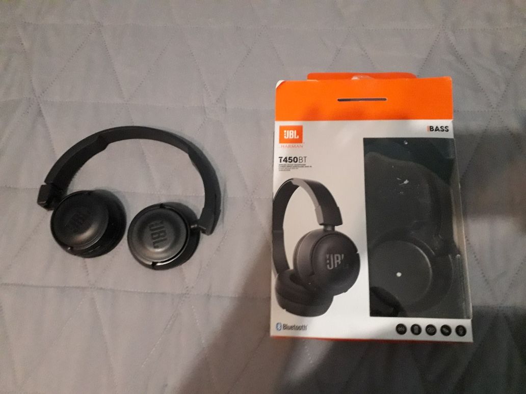 Słuchawki JBL czarne