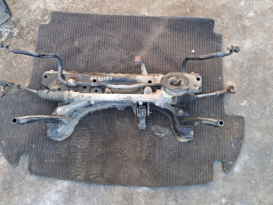 Передній підрамник, рульова рейка Ford Fiesta mk7, Форд Фієста мк7