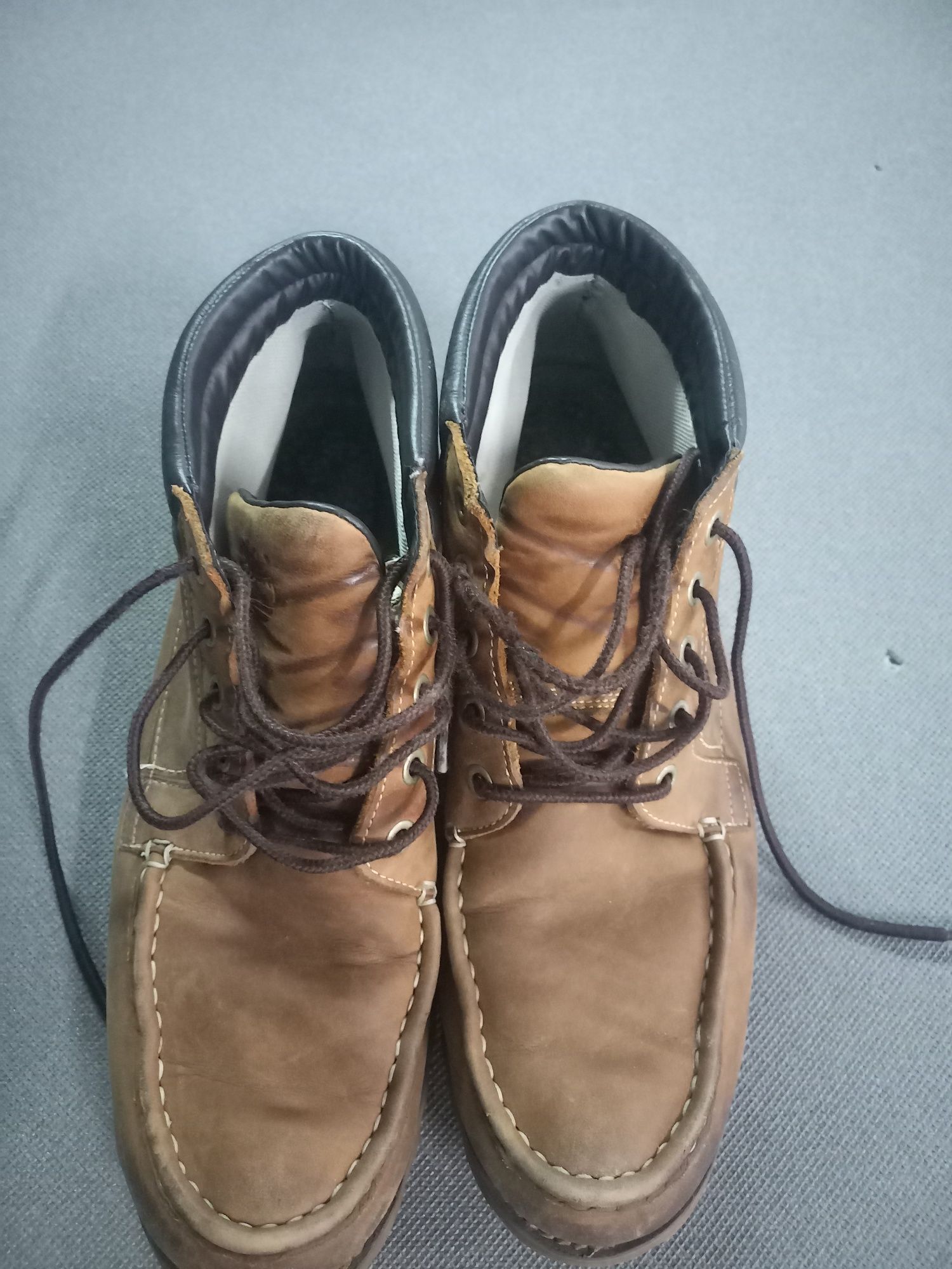 Sapatos botas homem TIMBERLAND tamanho 45