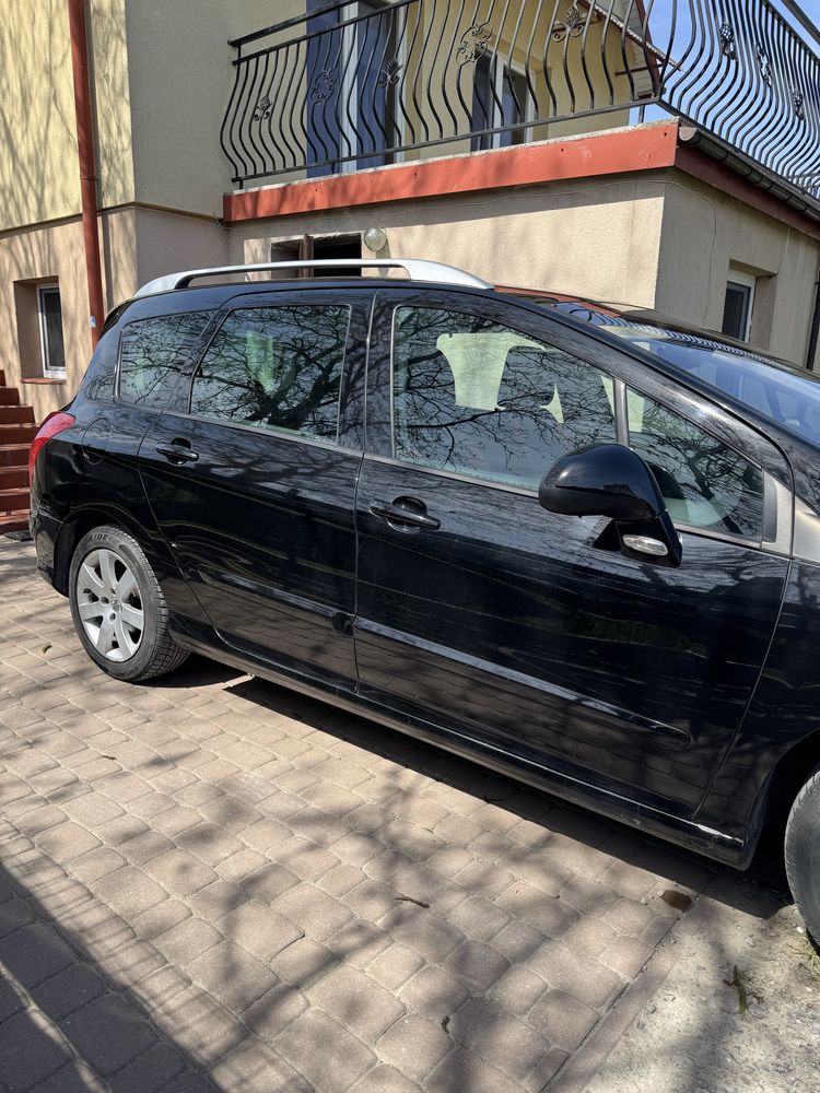 Puegot 308 1.6hdi 110km