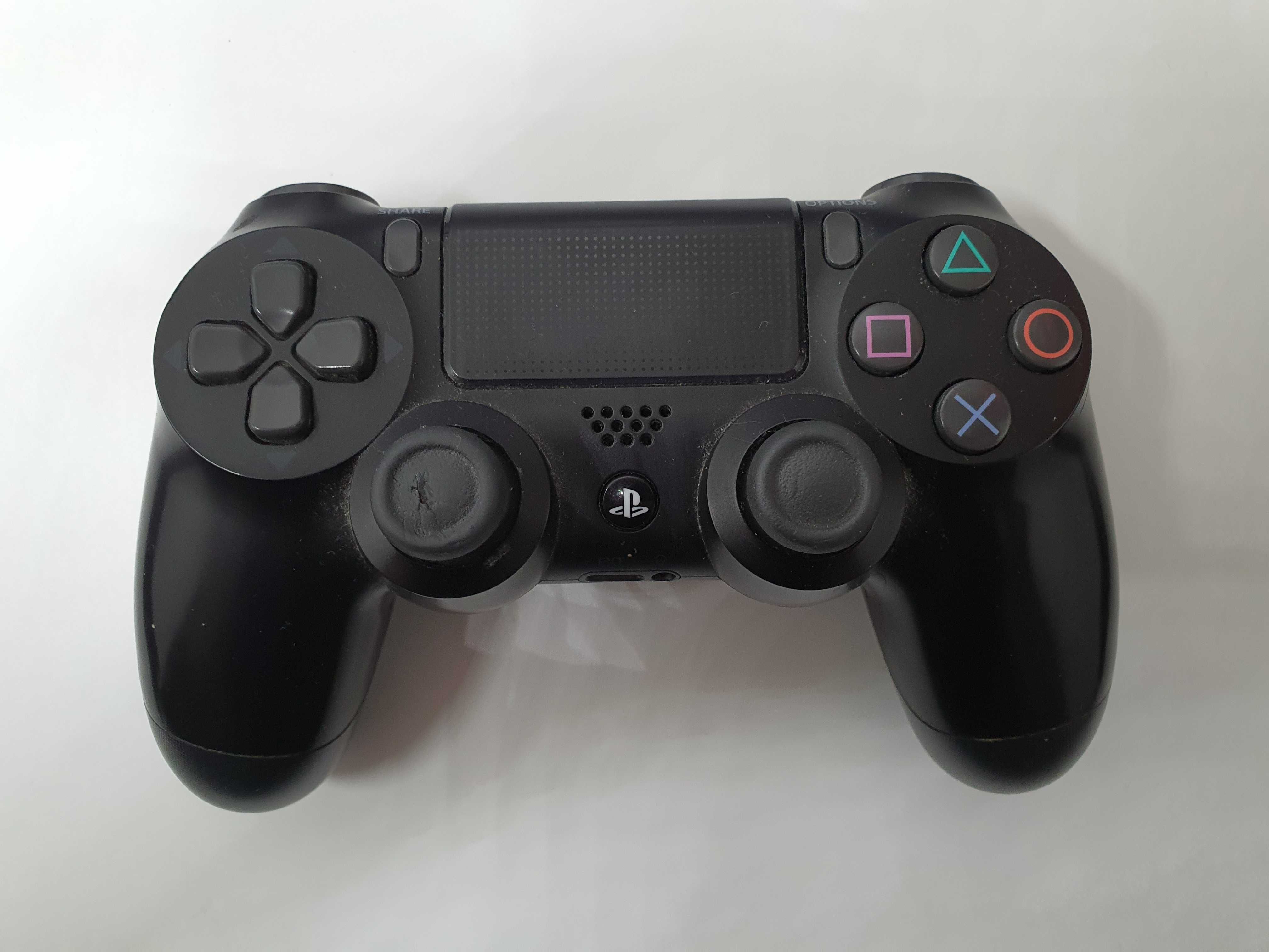 Konsola PS4 Playstation 4 PRO CUH-7216B 1TB + 4 gry + pad - RUSKA 40 -